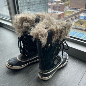 Sorel Arctic Snow Boots
